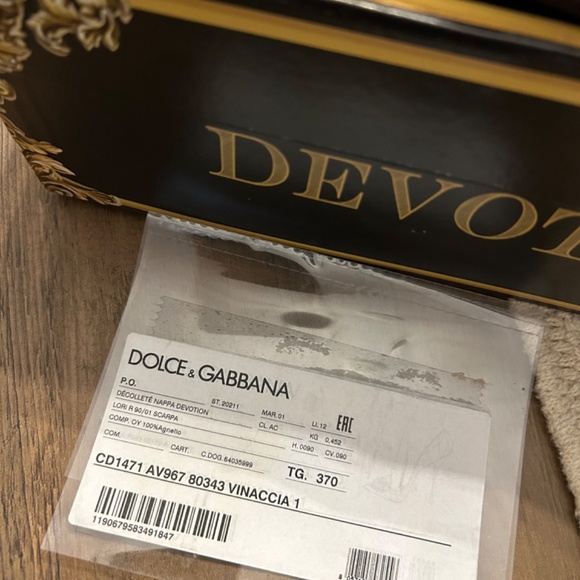 dolce and gabbana limited edition heels. - Picture 3 of 3